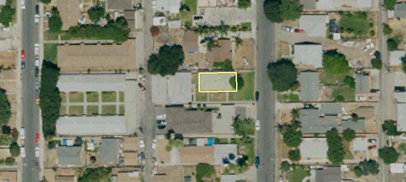 3533 Dwight Ave