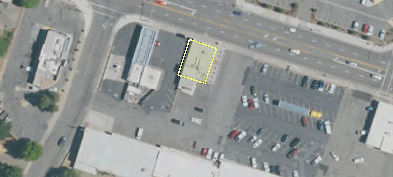 1600 Main St