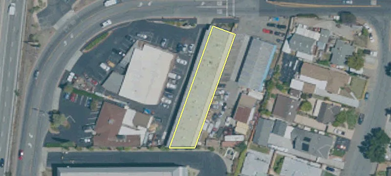 210 Curtner Ave