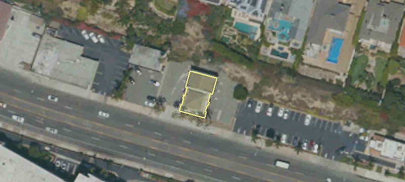 1520 Coast Hwy