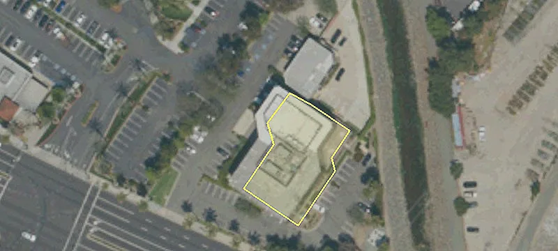 2955 Main St