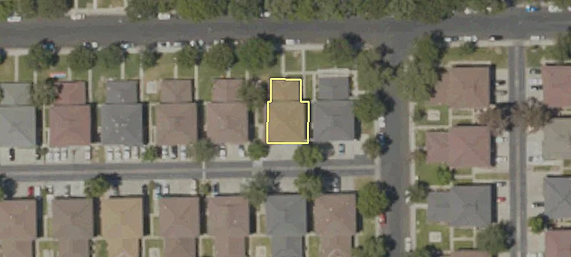 2116 Chrysler Dr, Unit 4