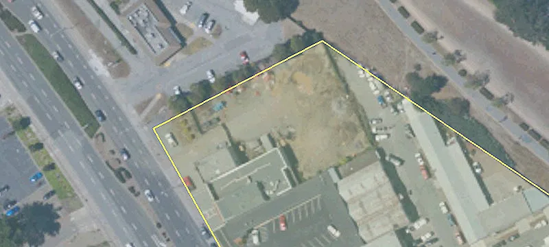 932 El Camino Real