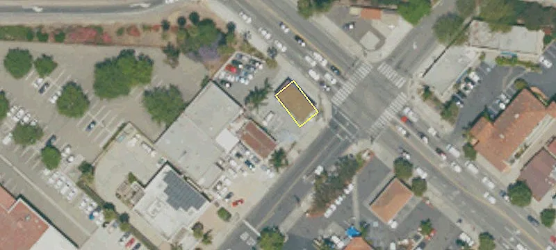 134 Milpas St