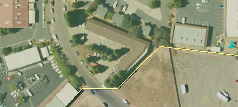 3293 Saratoga Ln