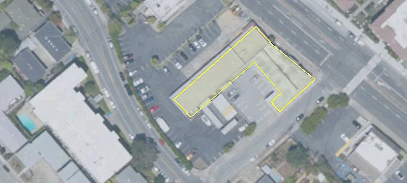 260 El Camino Real