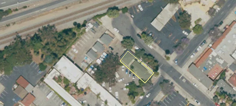 308 Montecito St