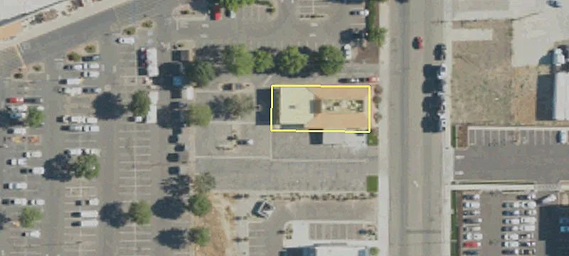 3165 Highland Ave