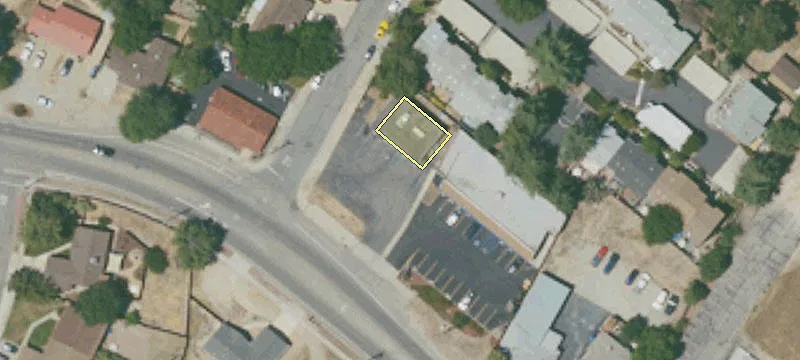 609 Creston Rd
