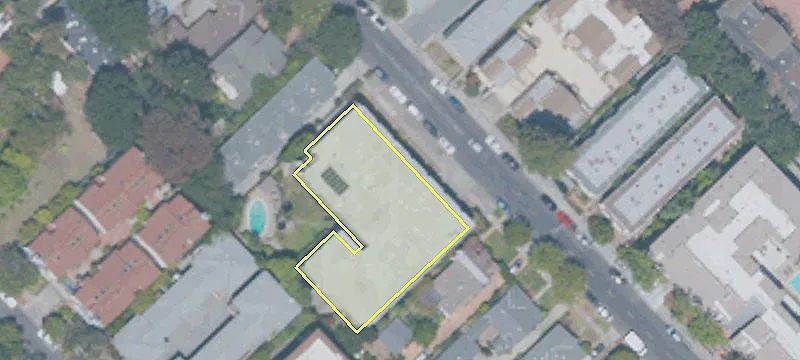 728 Elm St, Unit 102