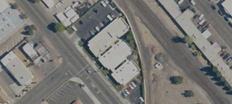 425 Gtwy Dr
