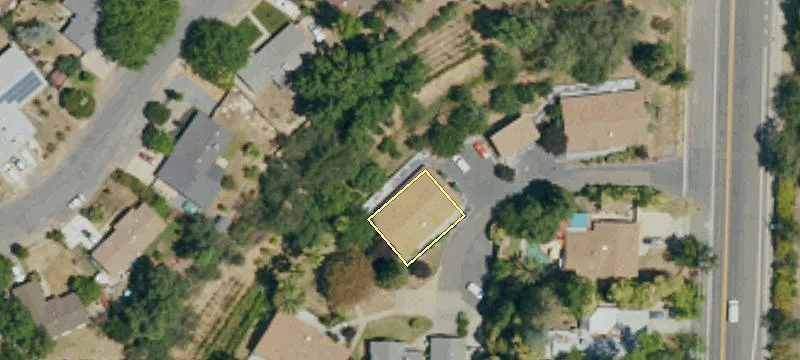 7121 Main Ave