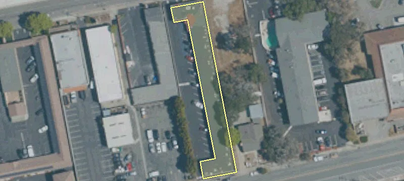 2120 Fremont St