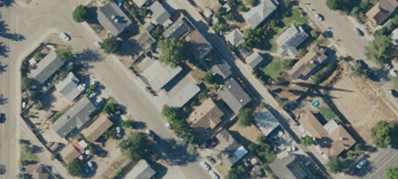 1932 John St