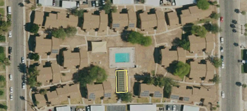 400 Palm Dr