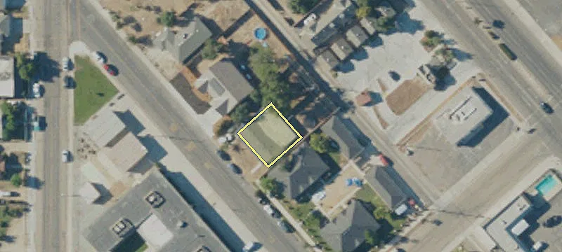 2326 Sylvia St