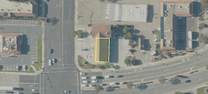 2164 Broadway