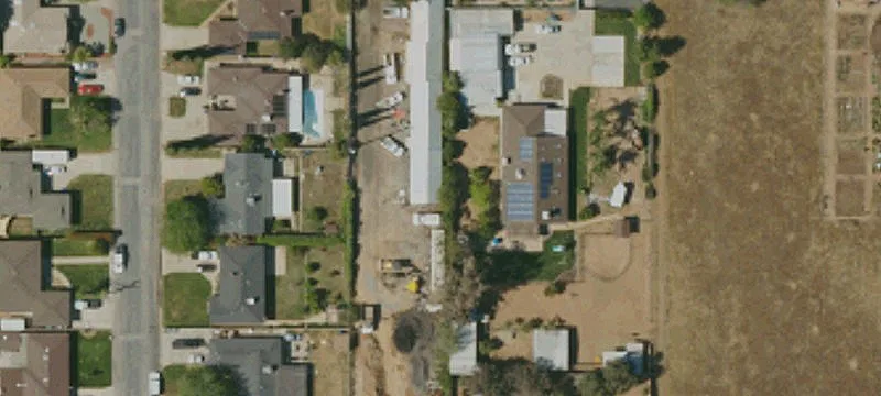 391 Ave L L