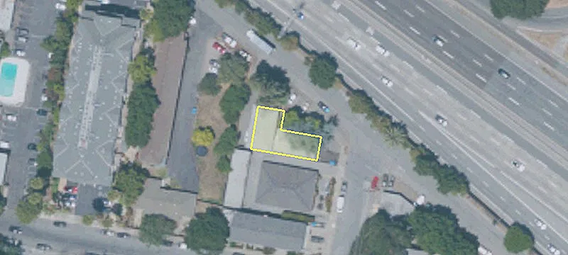 1496 Bayshore Rd