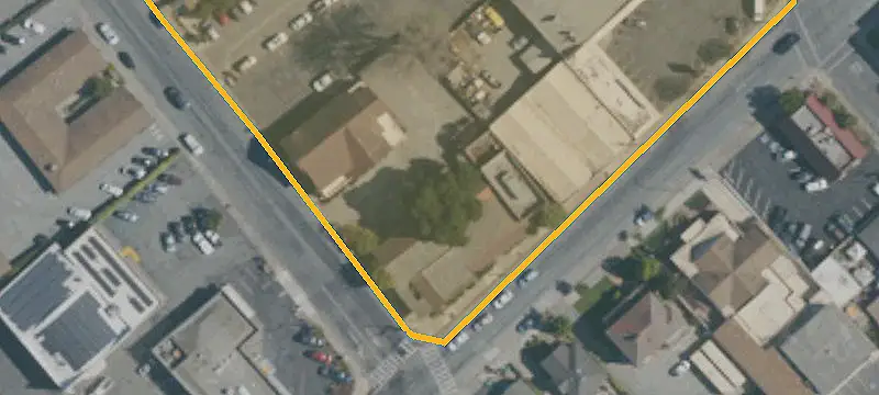 113 Lk Ave