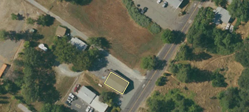 385 Main St
