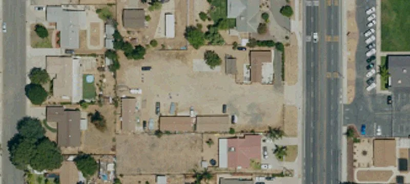 690 Perris Blvd