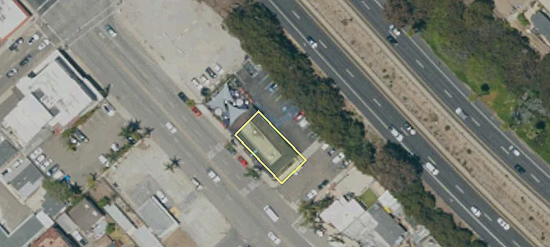 558 Price St