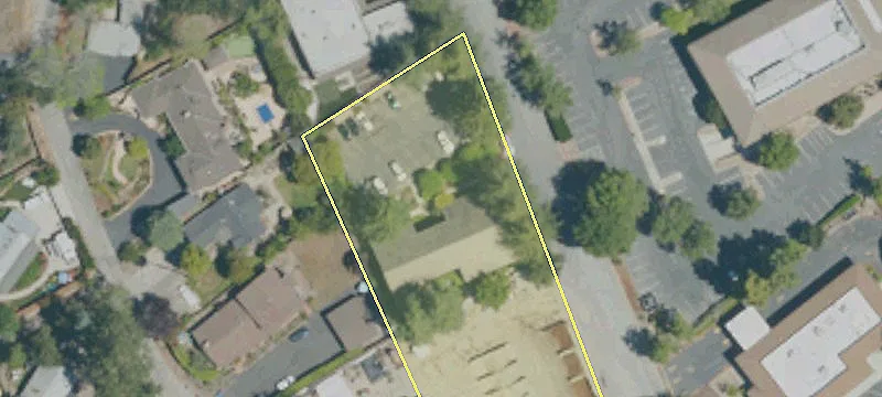 5 Erba Ln