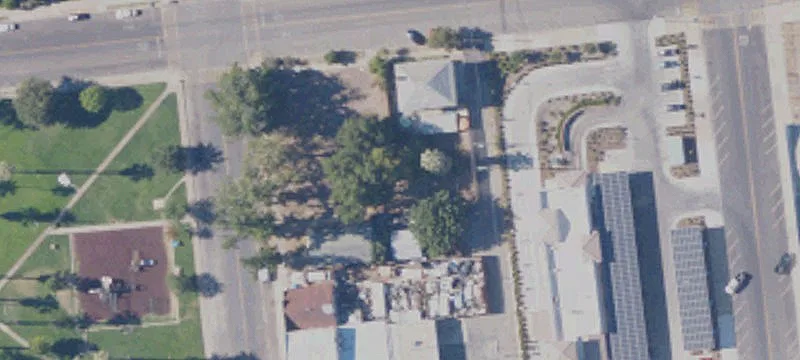 523 G St
