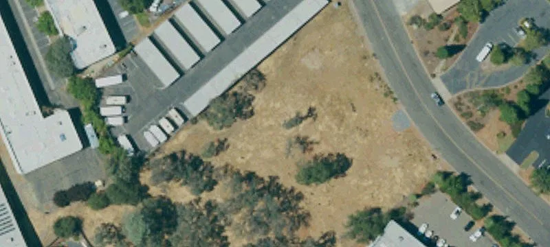 4286 Business Dr