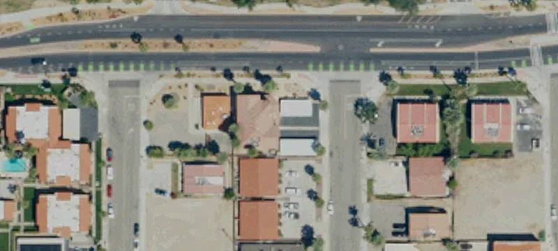 51025 Avenida Mendoza