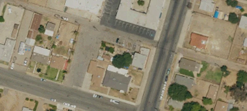 210 Baker St