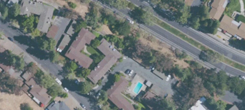 313 Camelback Rd