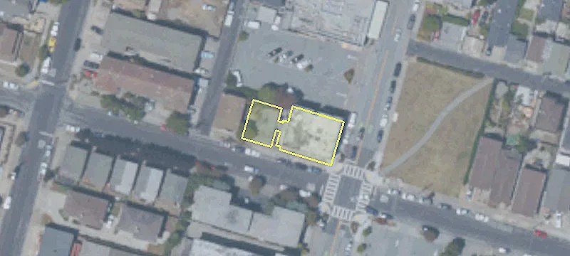 701 Linden Ave