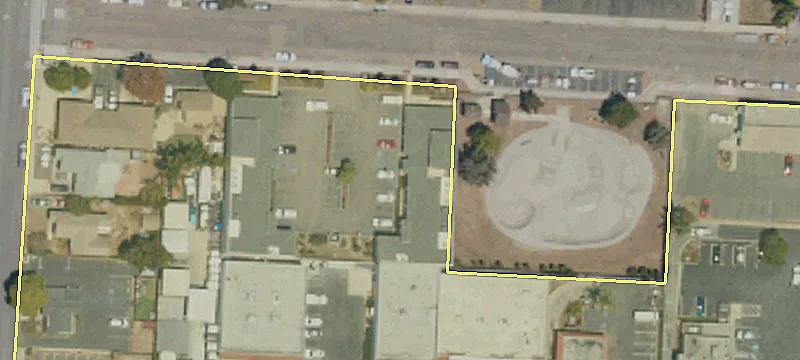 1686 Ramona Ave