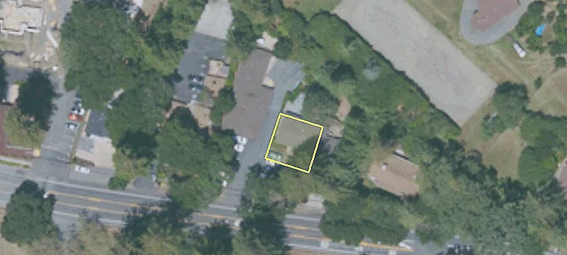 808 Portola Rd