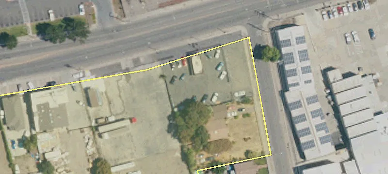1824 Fremont St
