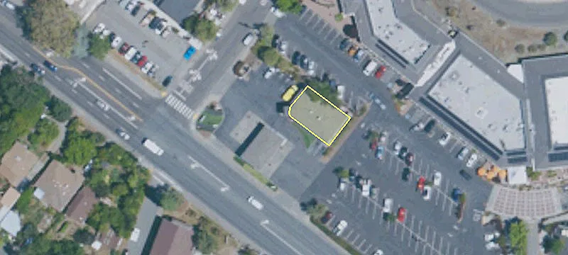 930 Sir Francis Drake Blvd