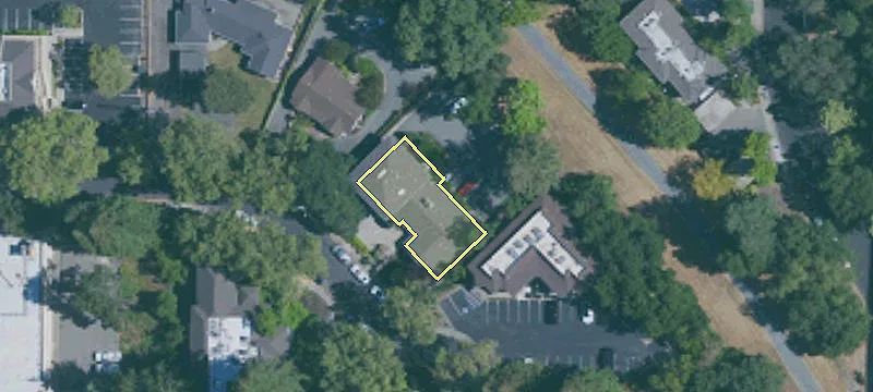 65 Oak Ct