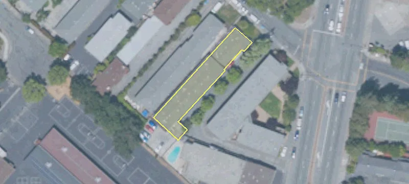 1742 Kentfield Ave