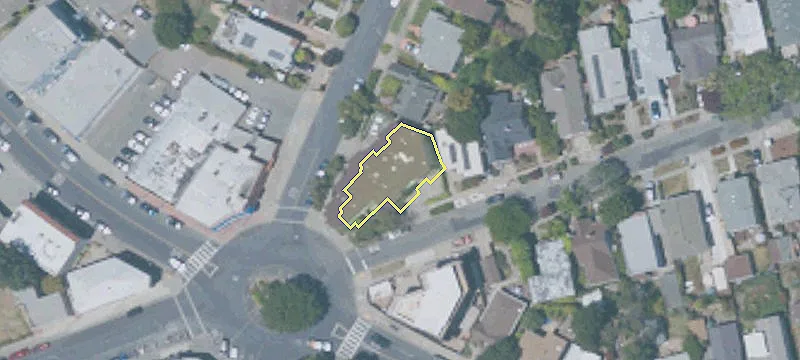 353 Berkeley Park Blvd