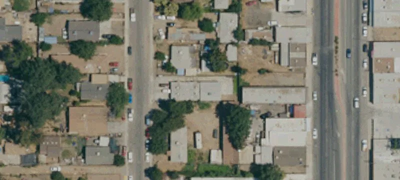 11017 Santa Ana St