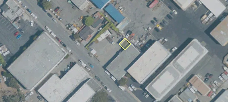 225 Dela Vina Ave