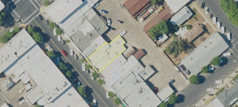 1134 G St