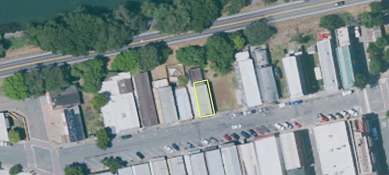 17 Main St