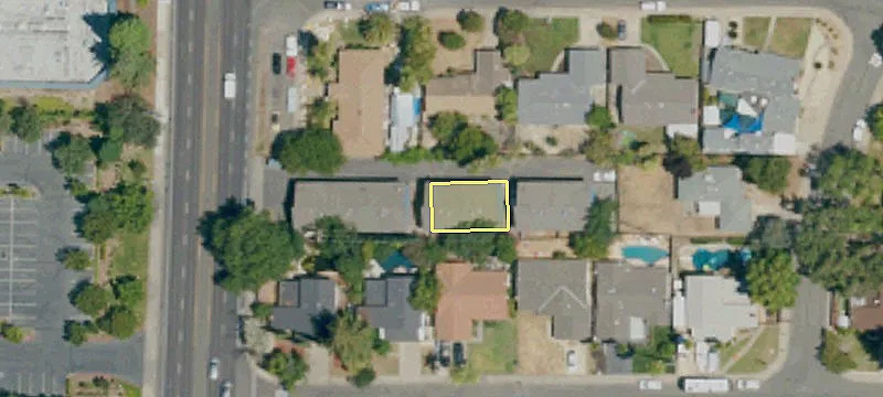 5034 Manzanita Ave