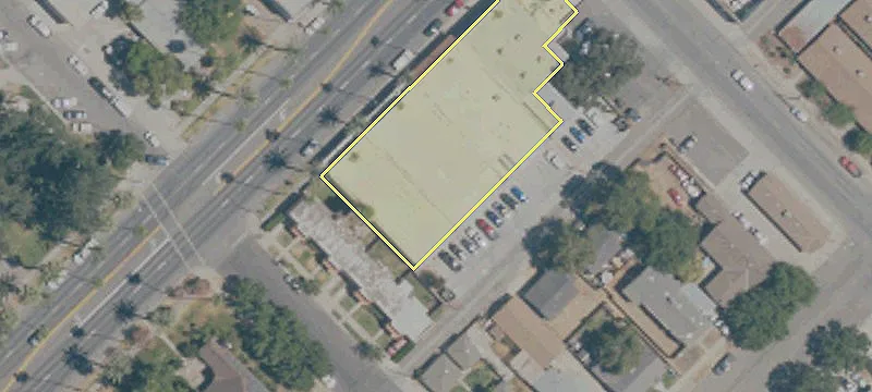 521 Robertson Blvd