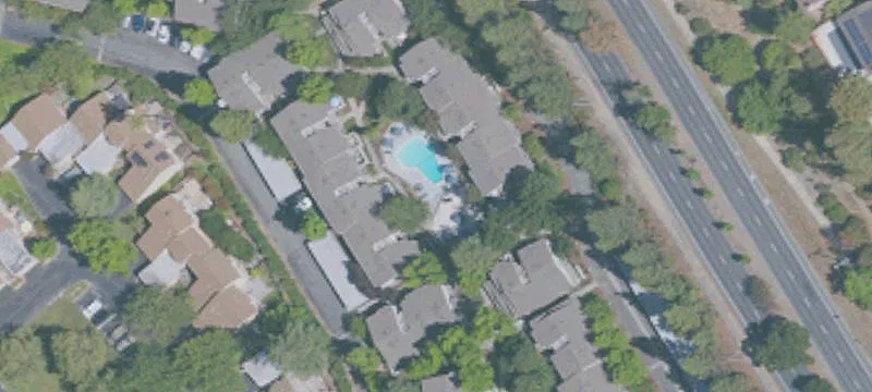 900 Roanoke Dr