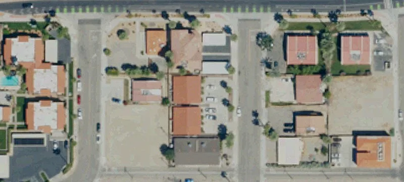 51065 Avenida Mendoza