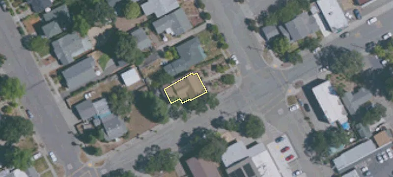 103 Commercial St